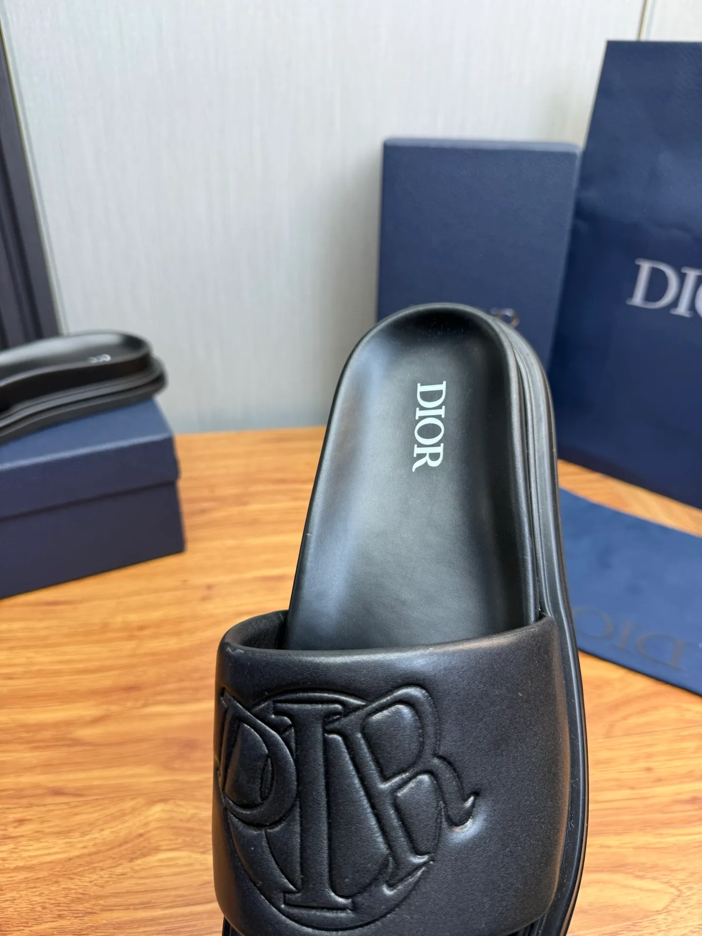 Men's shoes 280💰 Dior. Men's slippers🩴Official website 1:1 production 38-45 yards 45 46 🉑️Customized original material shipped✅